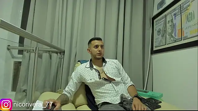 Chat XXX ao vivo de nico_rivera