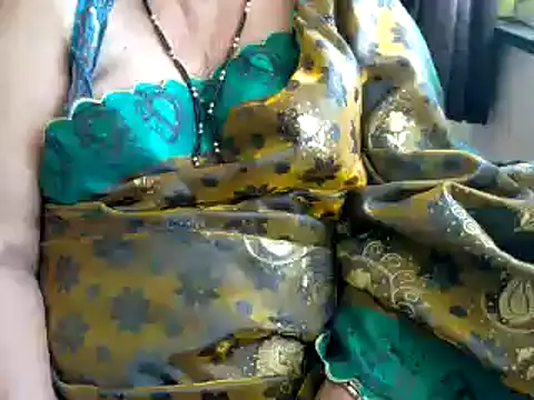 TABOOBREAKERSのライブXXXチャット