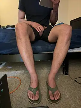 Онлайн чат XXX Kingbertfeet