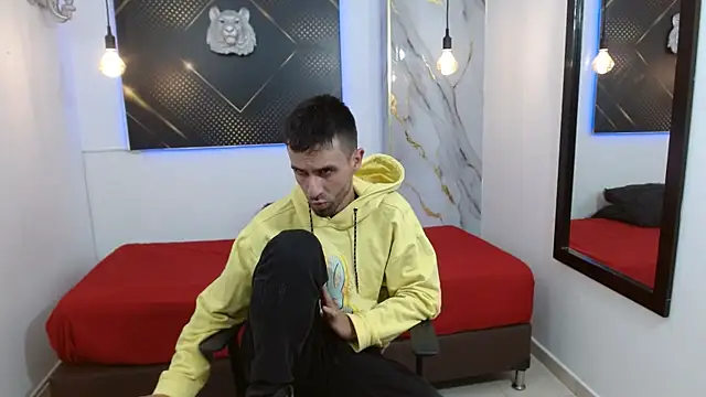 Show de KingOfTemptation na webcam