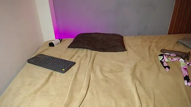 XXX chat uživo modela LUNITA125