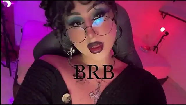 Heka_Prudence Live XXX-chat