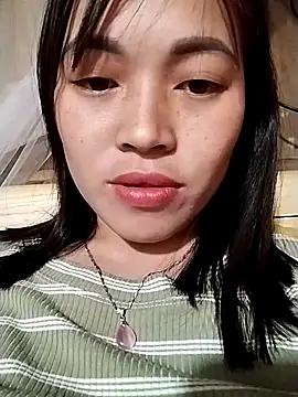 XXX chat uživo modela Hani-i