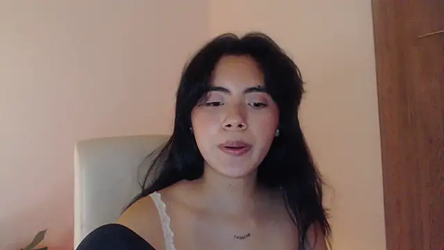 Chat +18 de Mia_lali ao vivo