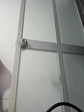 _MissCarla23_のライブXXXチャット