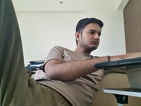 young-hairy-jon's Live XXX Chat