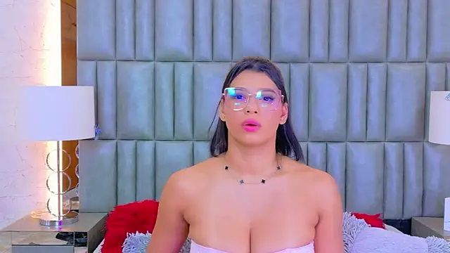 TiaraRosse – Live XXX-chat