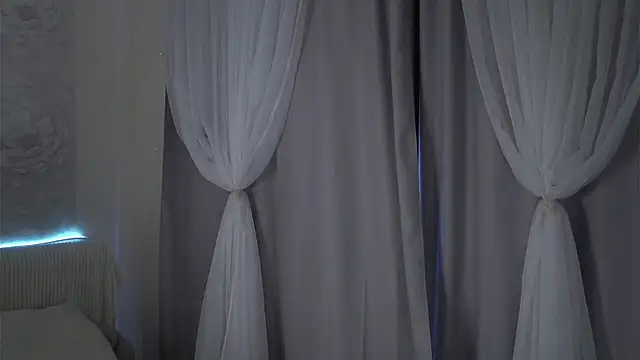 FalineBeacher 라이브 XXX 채팅