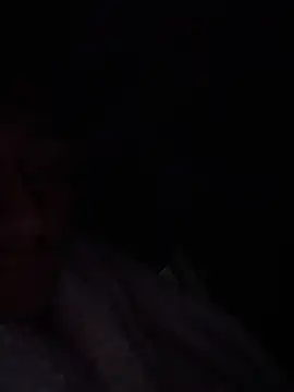 Monson_cl2: διαδικτυακό σόου στην κάμερα