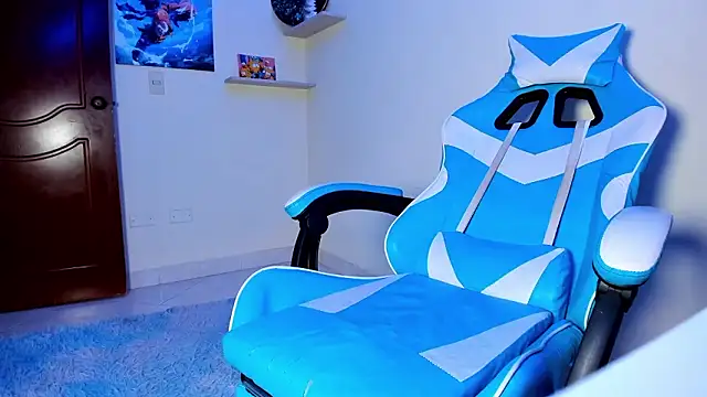 smith_66jr's Live XXX Chat