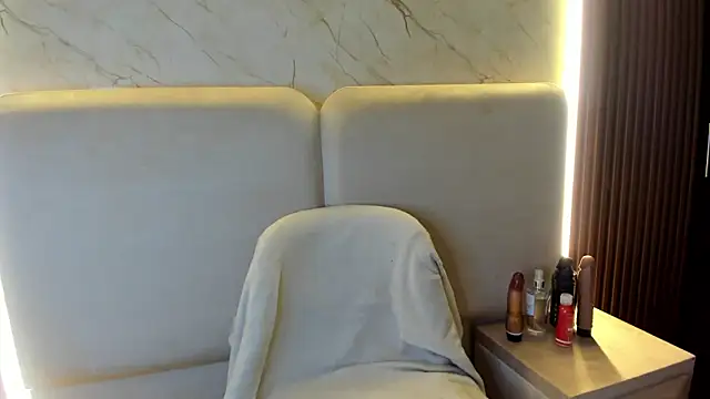 PalomaAguilarx69's Live XXX Chat