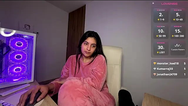 cloe_smallのライブXXXチャット