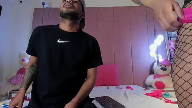 Liah_Marthina: απευθείας συνομιλία ΧΧΧ