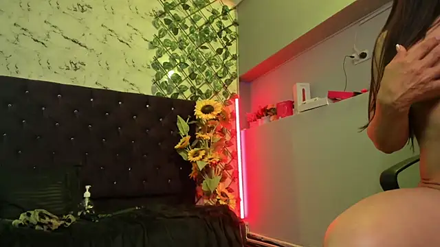 عرض كام Yaluz_Naugthy