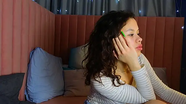 دردشة moco_choco الجنسية المباشرة