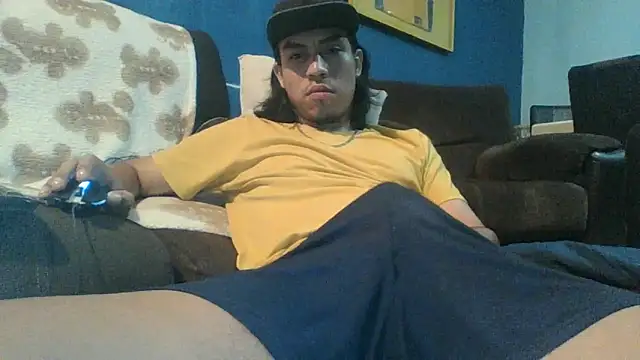 แชท XXX สดของ AlexAlejandro13