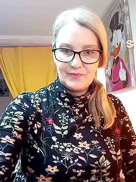 irinamaux Chat XXX in diretta