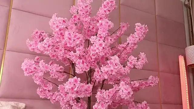 Elliblue Chat XXX in diretta