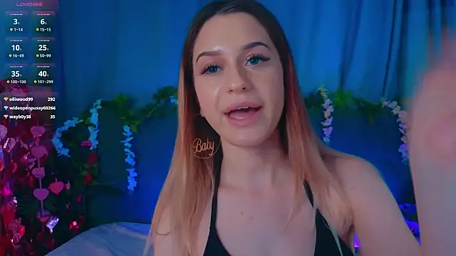 AlinaWalters Chat XXX in diretta