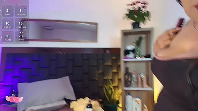 EllenaBoobs_ Chat XXX in diretta