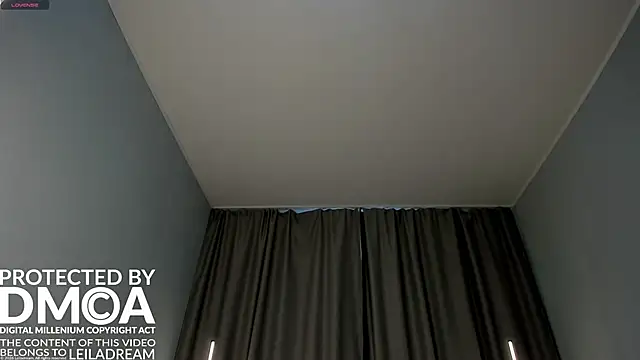 Živý XXX chat Leila_Loo