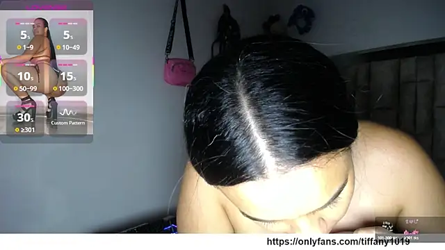 Chatroom XXX en direct de tiffany__pink