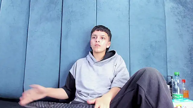 XXX chat uživo modela Megan_Thompson_