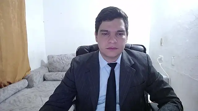 Victor_Maitland: онлайн-секс-чат