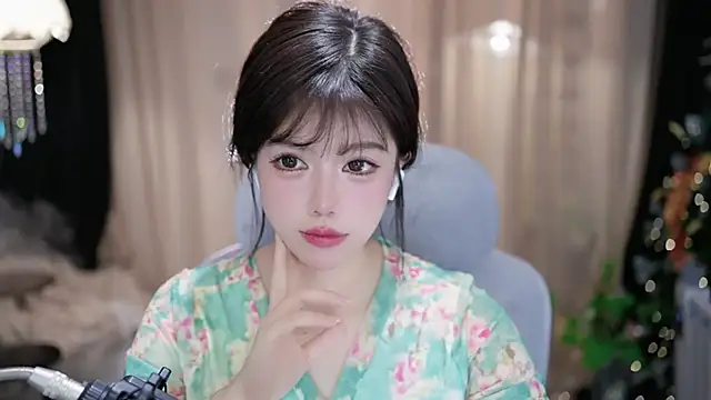 Cecily 网络视讯表演