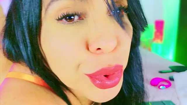 Chat XXX ao vivo de CharlootteEvans