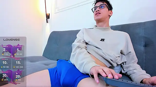 Cum_hunters Adlı Modelin Web Kamerası Şovu