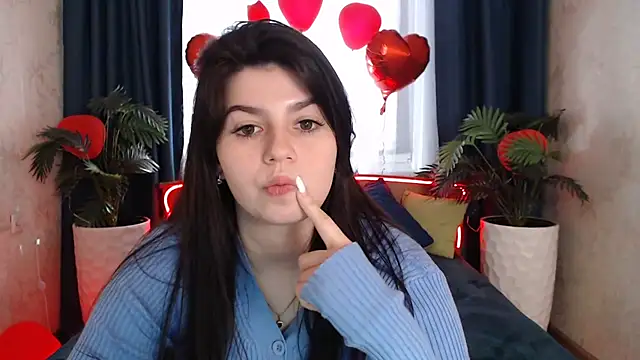 Show modela KisaModel na web-kameri