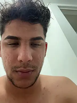 Albertotuyo Webcamshow