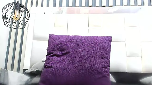 camila__herrera's Live XXX Chat