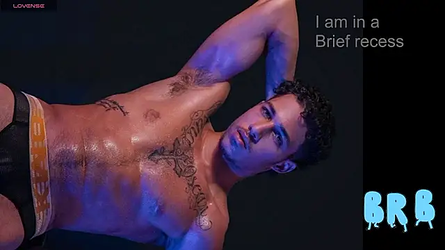 orionblaze69_: онлайн-секс-чат