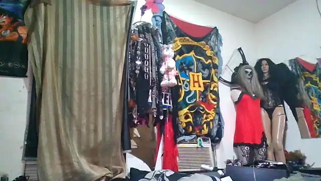 Pokazy przed kamerką – slinginbigD