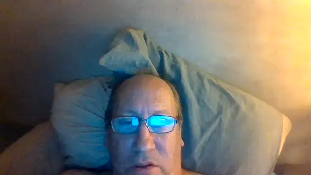 hornyrich69 Live XXX-chat