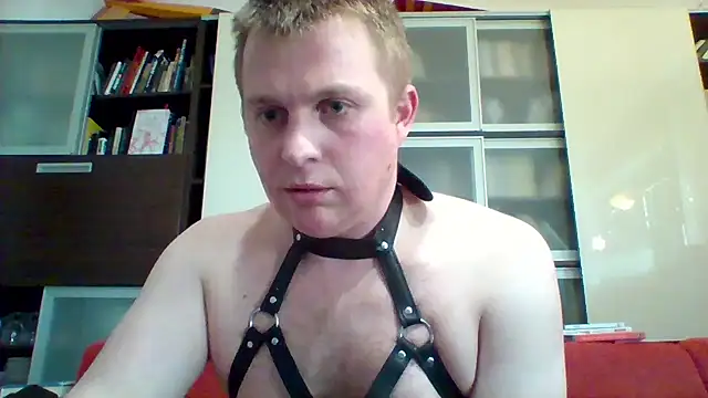 Matttthees' Live XXX Chat