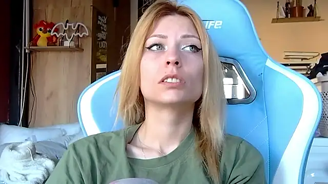 karo123421's Live XXX Chat