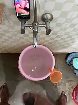 XXX chat uživo modela Punedick07