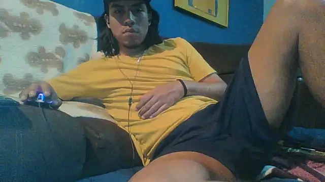 AlexAlejandro13's Live XXX Chat