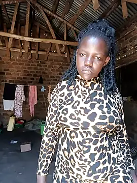 holygrail001: διαδικτυακό σόου στην κάμερα