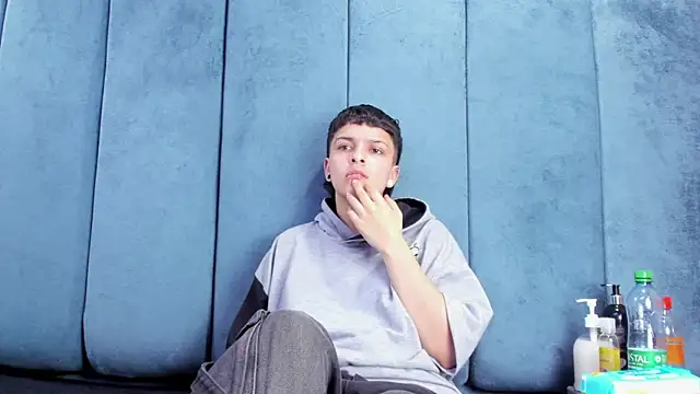 Megan_Thompson_ Chat XXX live