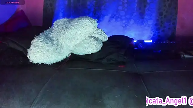 Cata-angel Chat XXX live