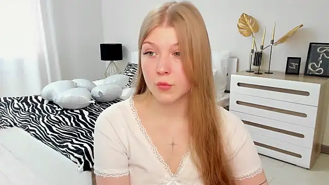 Stella_Light élő XXX-chatje