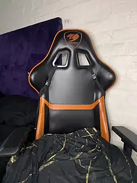 QUEEN_NOBUHLE_FEMDOM_777 Obrolan Langsung XXX