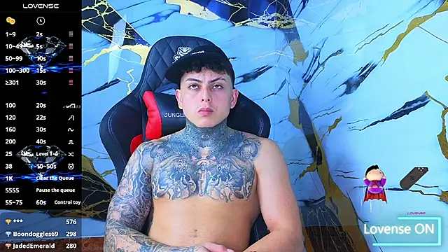 Kevin22_222のライブXXXチャット