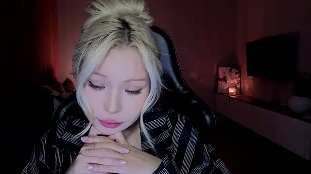 Chat XXX en directo de RileyMee