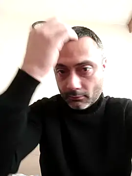 koruhkn's Live XXX Chat