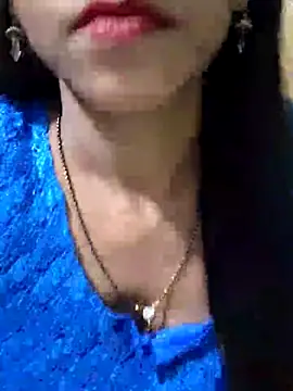 Itz_Aisha__ Chat XXX in diretta